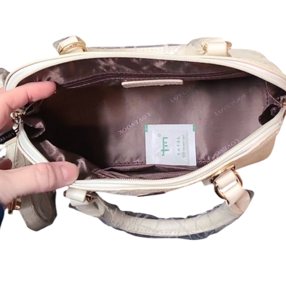 Lovevook Cream Floral Purse NWT - Picture 7 of 11